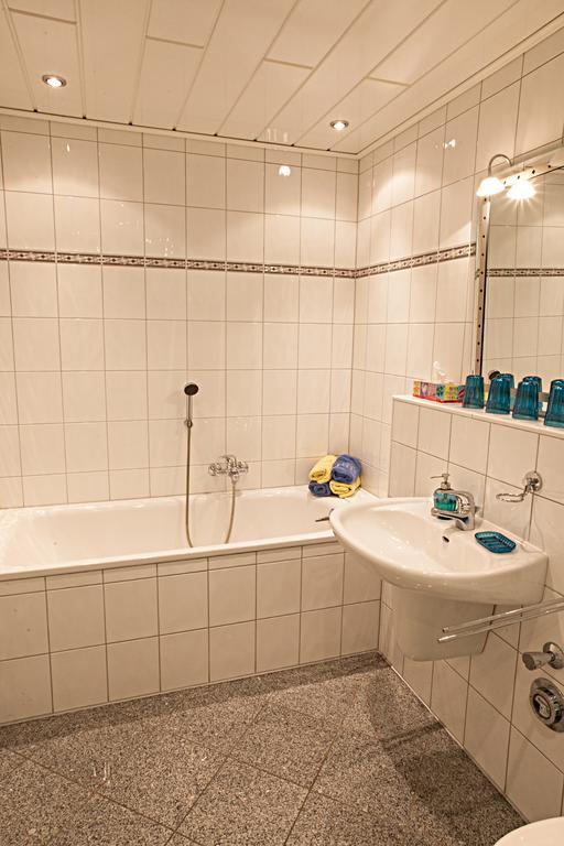 Schmuckstueck In Essen Apartment ห้อง รูปภาพ